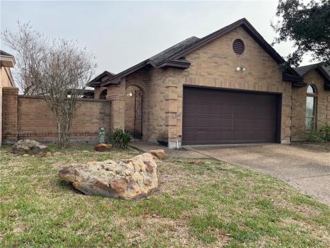 6129 Garden Court Court Corpus Christi TX 78414