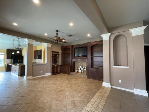6129 Garden Court Court Corpus Christi TX 78414