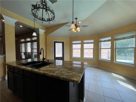 6129 Garden Court Court Corpus Christi TX 78414