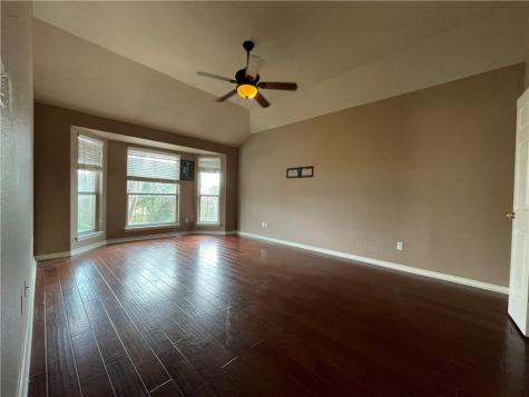 6129 Garden Court Court Corpus Christi TX 78414
