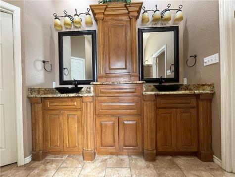 6129 Garden Court Court Corpus Christi TX 78414