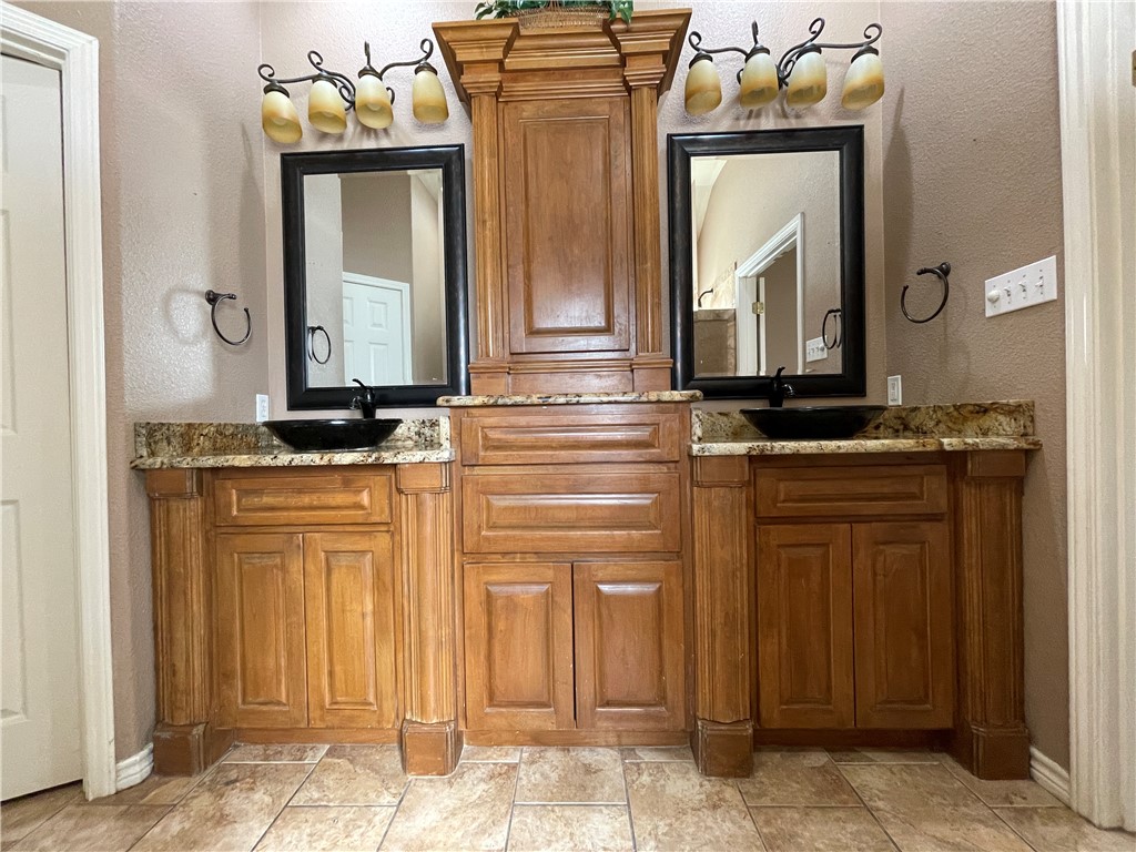 6129 Garden Court Court Corpus Christi TX 78414