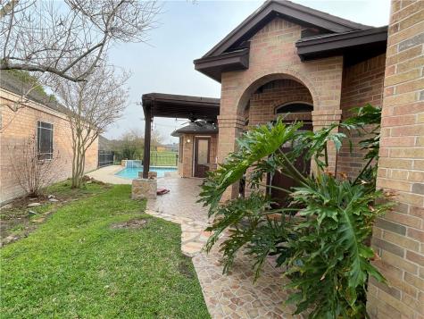 6129 Garden Court Court Corpus Christi TX 78414