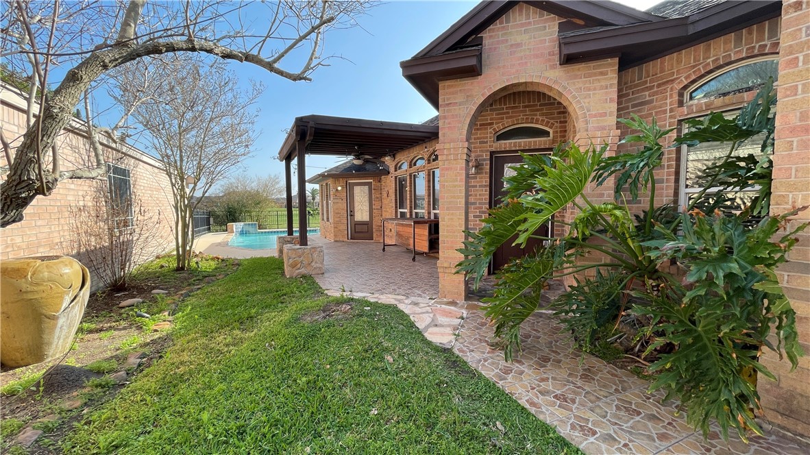6129 Garden Court Court Corpus Christi TX 78414