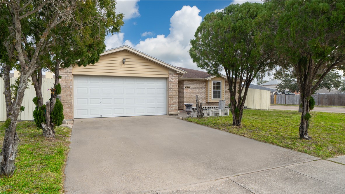 814 Saint Martin Street Corpus Christi TX 78418