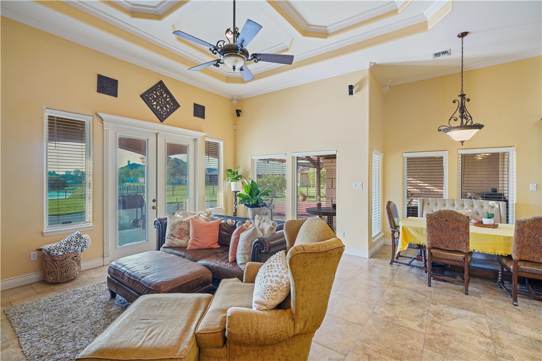 8401 Lago Vista Drive Corpus Christi TX 78414