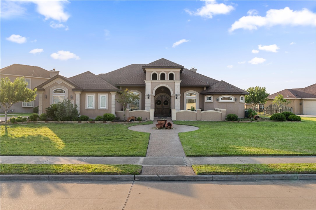 8401 Lago Vista Drive Corpus Christi TX 78414