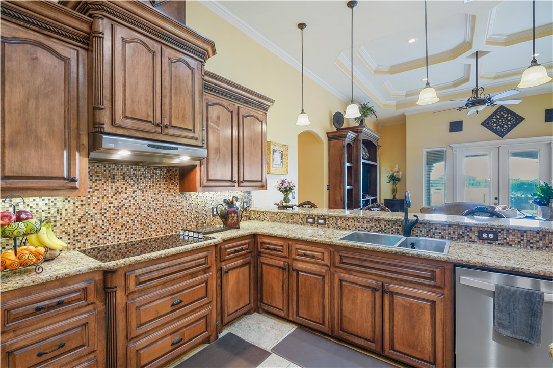 8401 Lago Vista Drive Corpus Christi TX 78414