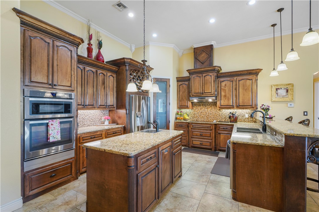 8401 Lago Vista Drive Corpus Christi TX 78414
