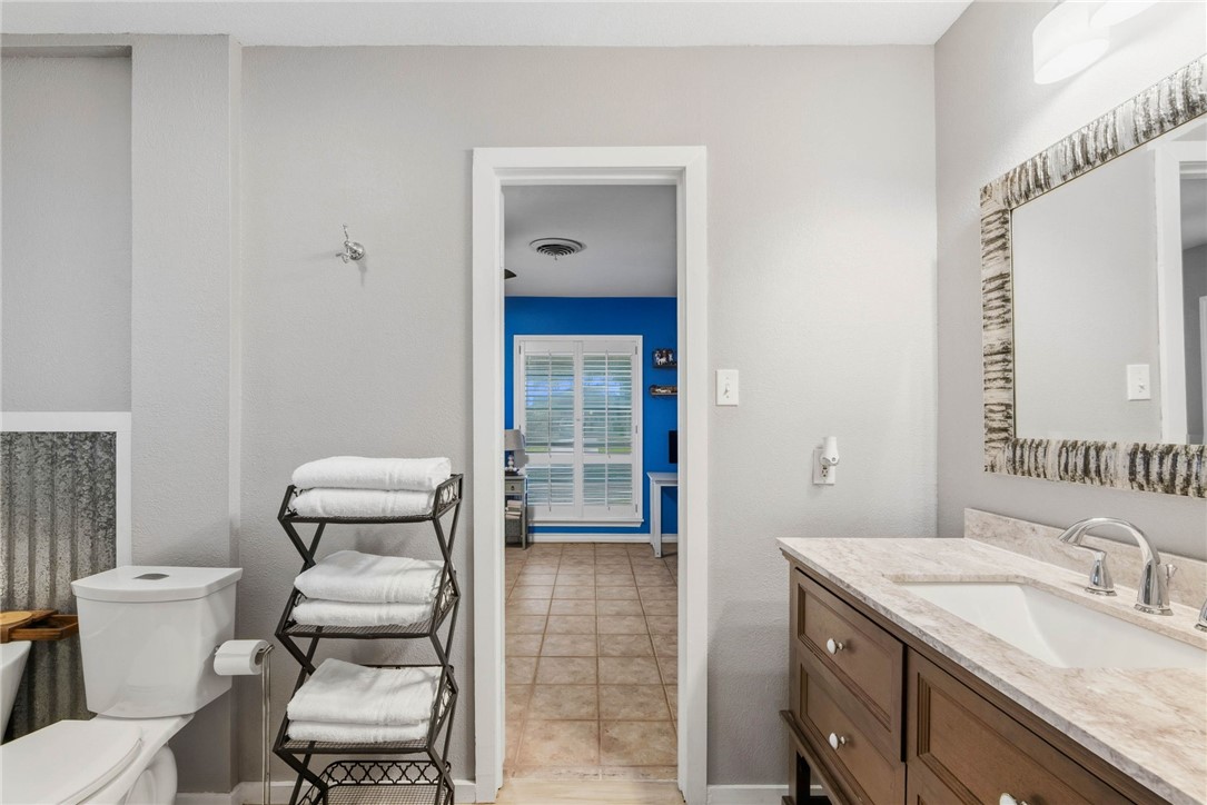 2 Camden Place Corpus Christi TX 78412