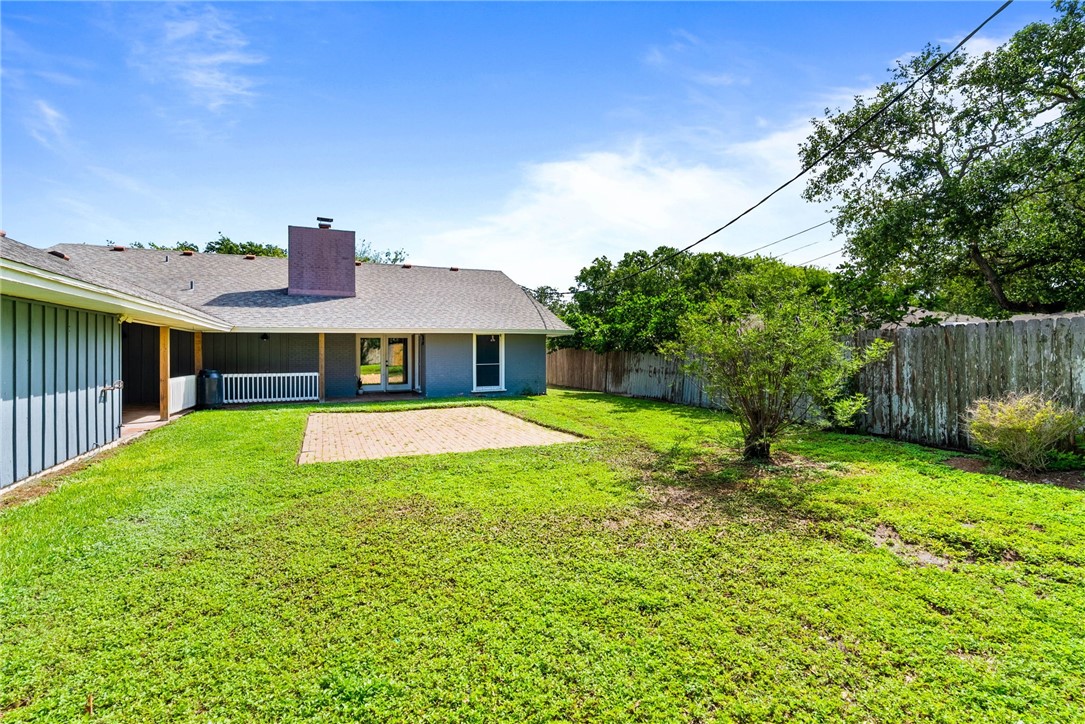 2 Camden Place Corpus Christi TX 78412