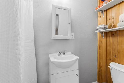 2 Camden Place Corpus Christi TX 78412