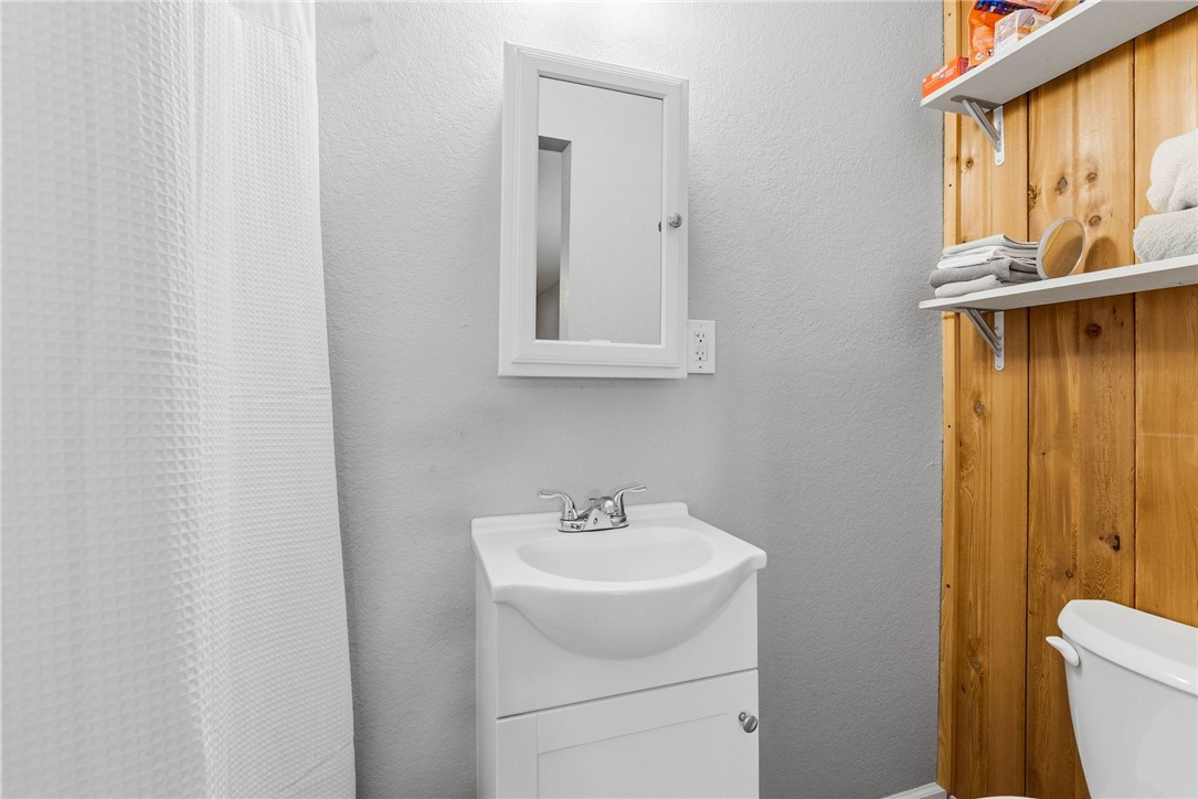 2 Camden Place Corpus Christi TX 78412