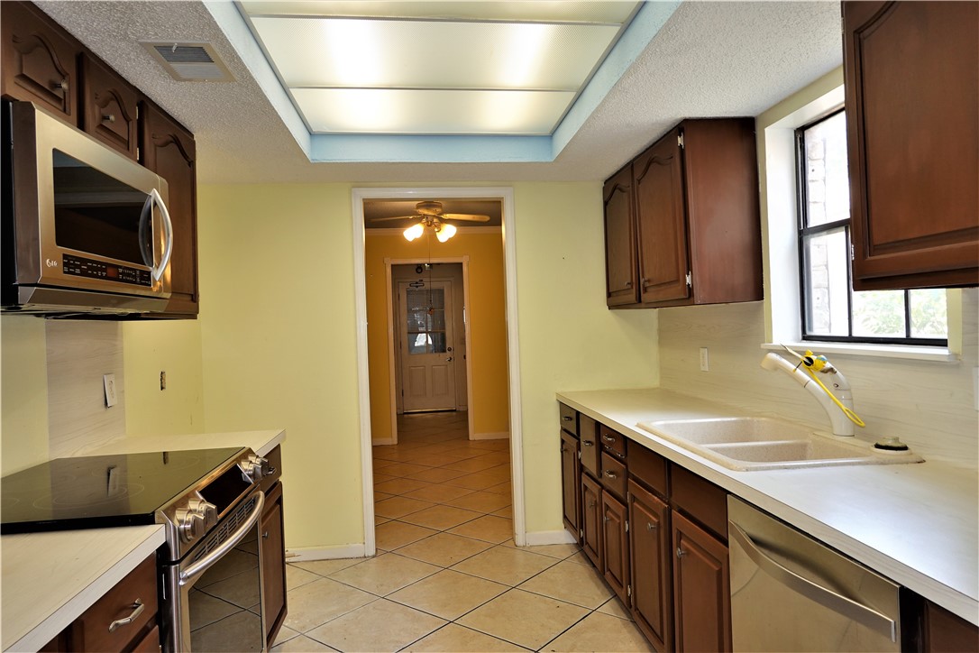126 Lake Shore Drive 126 Corpus Christi TX 78413
