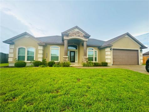3602 Silver Lake Court Robstown TX 78380