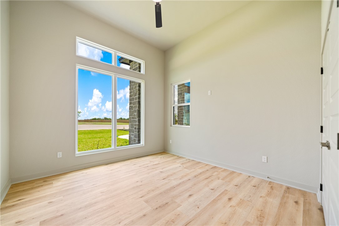 1526 Mariposa Ranch Drive Corpus Christi TX 78415