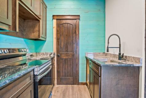 140 W Roberts Avenue Port Aransas TX 78373
