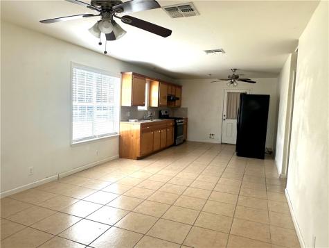 716 Sodville Street Sinton TX 78387