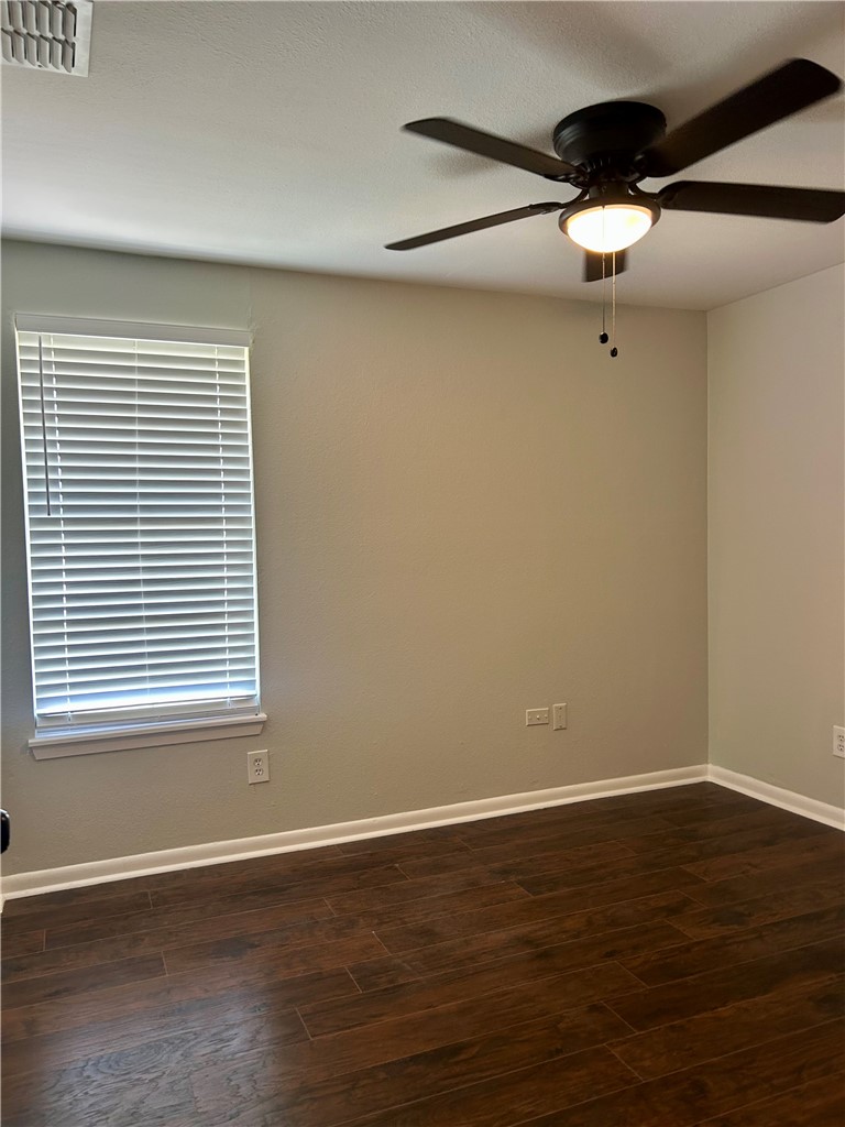 5801 Woodhaven Drive Corpus Christi TX 78412