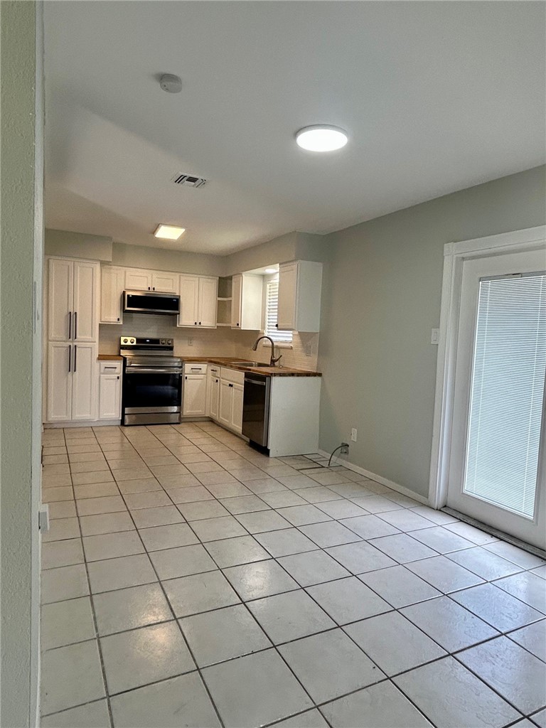 5801 Woodhaven Drive Corpus Christi TX 78412