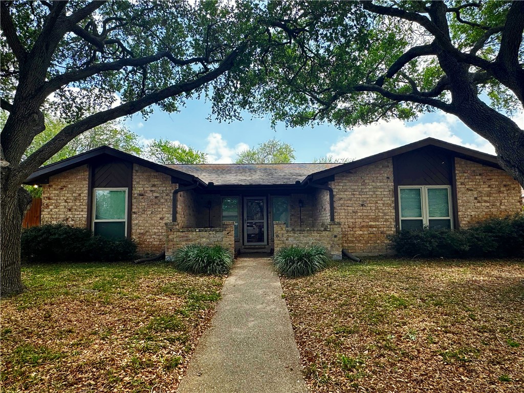 5945 Long Creek Drive Corpus Christi TX 78414