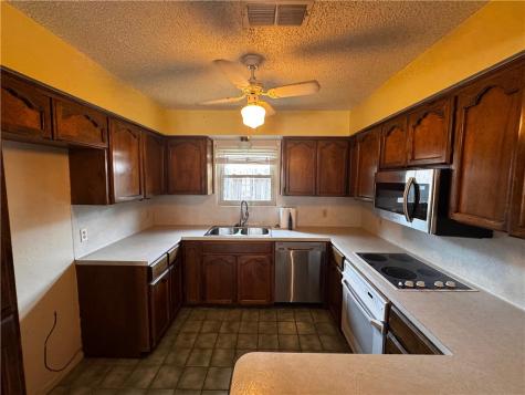 5945 Long Creek Drive Corpus Christi TX 78414