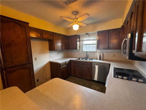 5945 Long Creek Drive Corpus Christi TX 78414