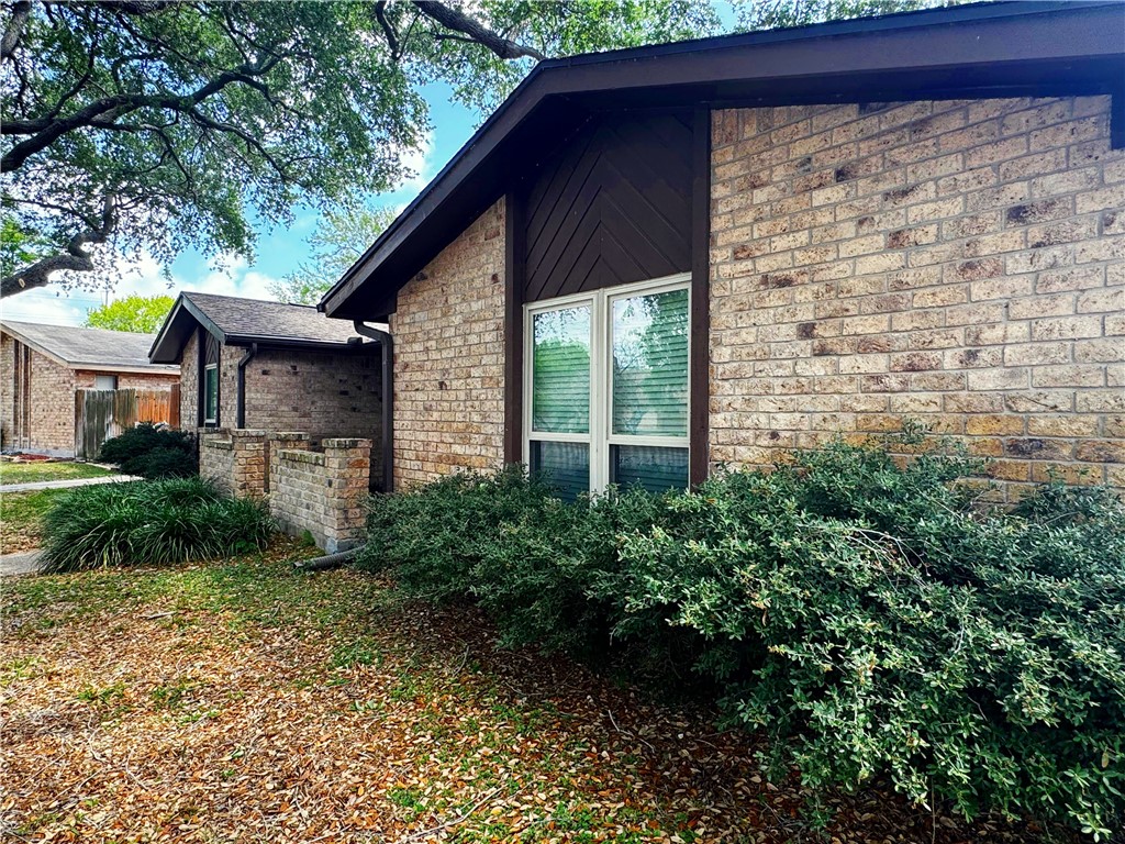 5945 Long Creek Drive Corpus Christi TX 78414