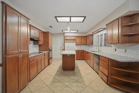5909 Golden Canyon Corpus Christi TX 78414