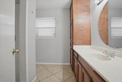 5909 Golden Canyon Corpus Christi TX 78414