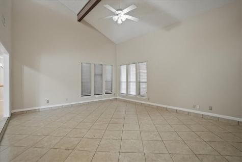 5909 Golden Canyon Corpus Christi TX 78414
