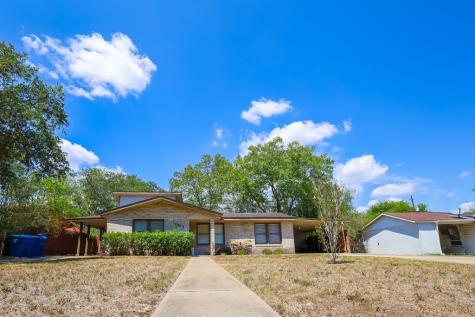1003 E Inez Street Beeville TX 78102
