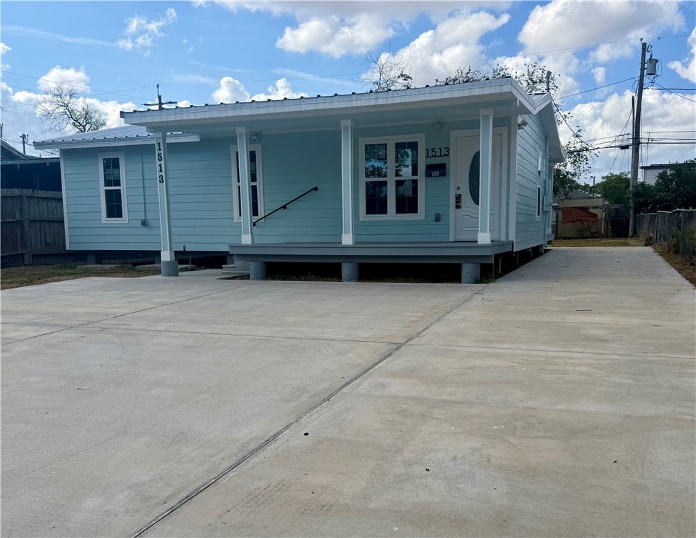 1513 El Paso Street Corpus Christi TX 78417