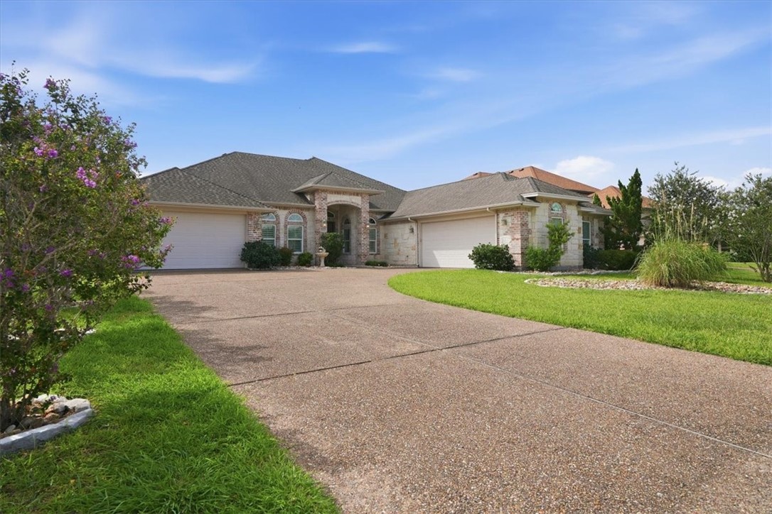 7614 Loire Boulevard Corpus Christi TX 78414