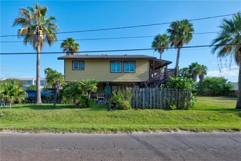 522 W Avenue C Port Aransas TX 78373
