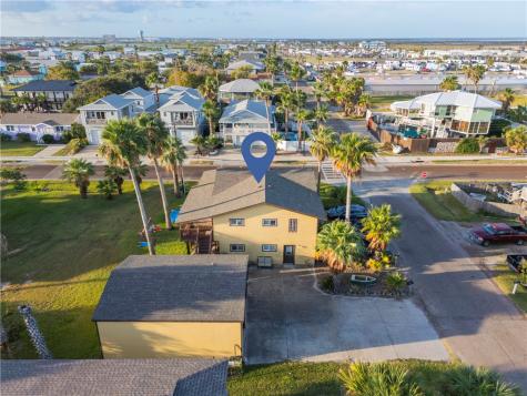 522 W Avenue C Port Aransas TX 78373