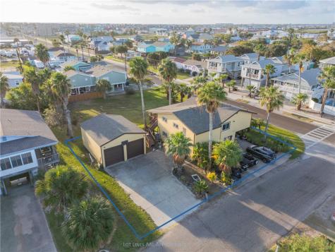 522 W Avenue C Port Aransas TX 78373