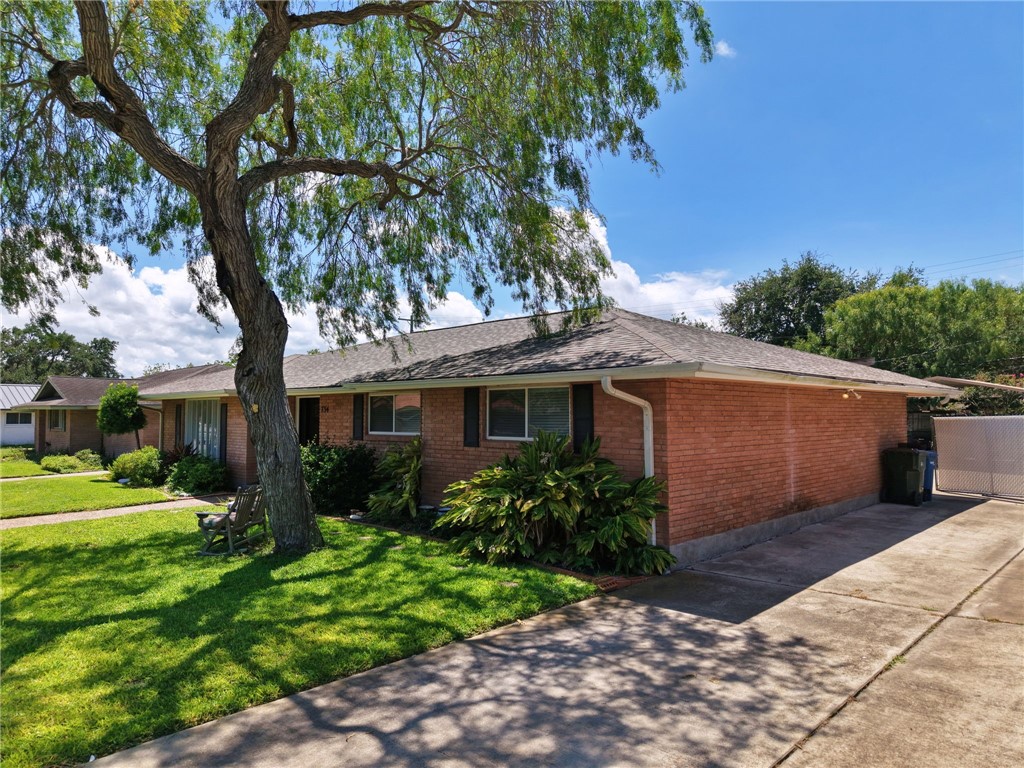 734 Bradshaw Drive Corpus Christi TX 78412