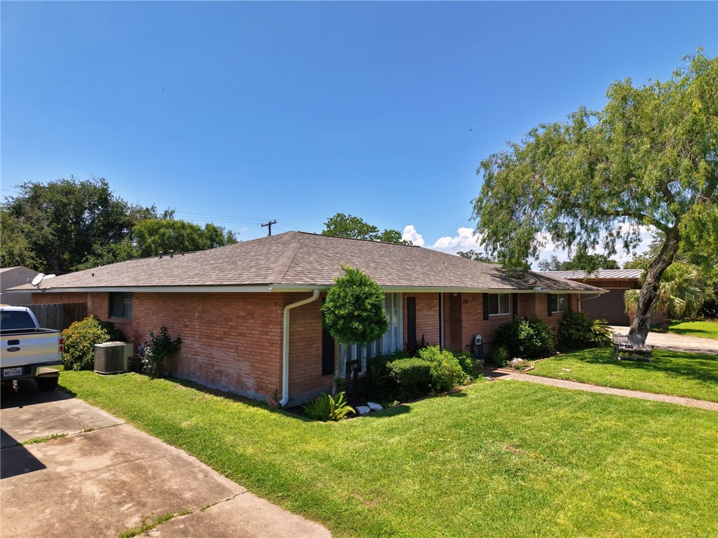 734 Bradshaw Drive Corpus Christi TX 78412