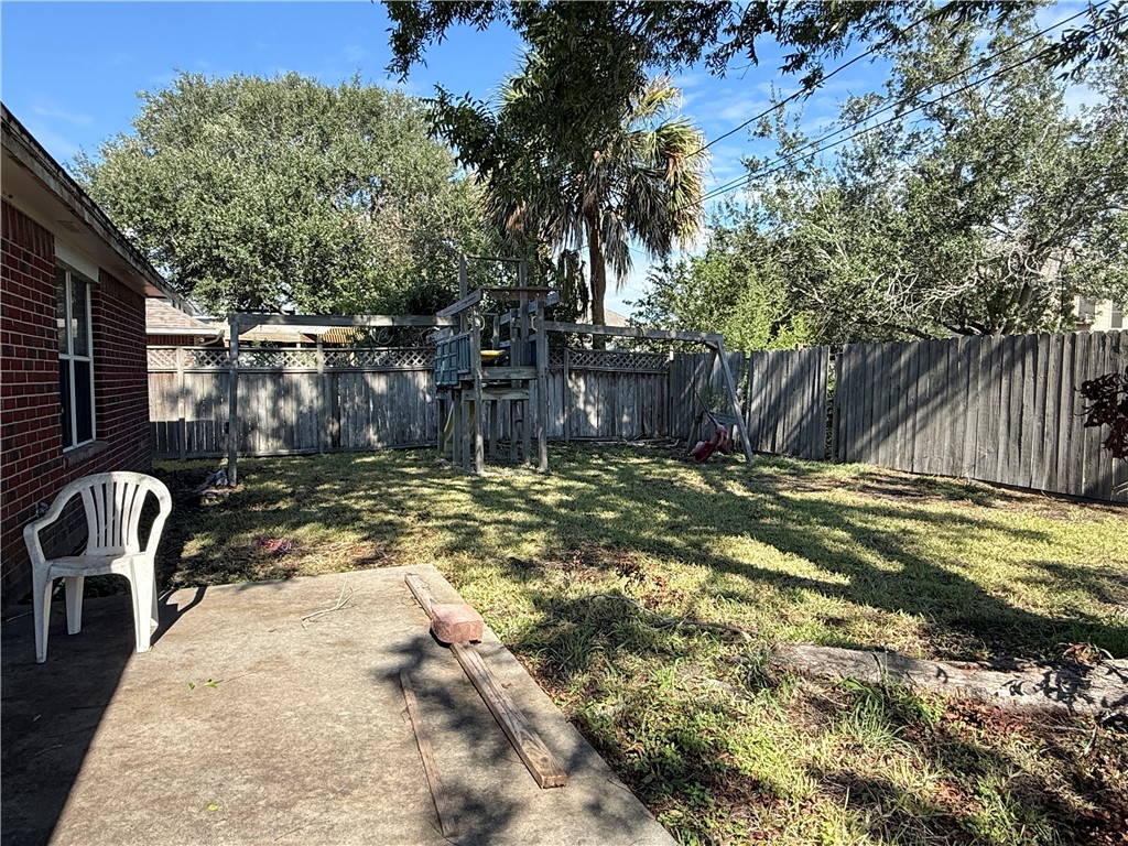 5018 Lethaby Drive Corpus Christi TX 78413