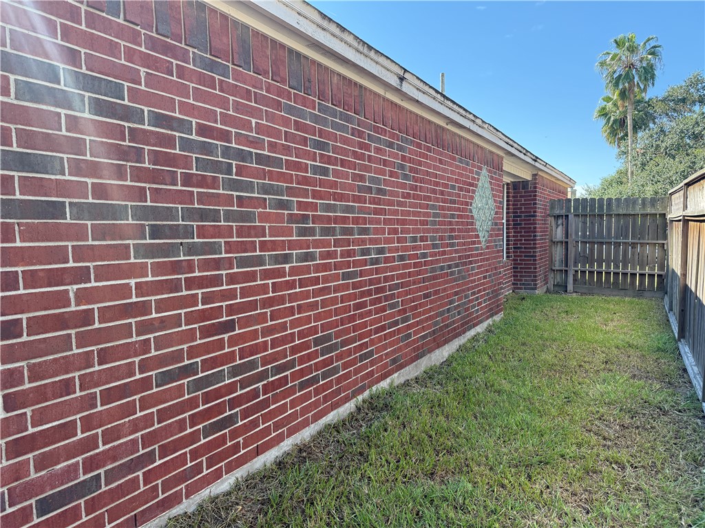 5018 Lethaby Drive Corpus Christi TX 78413