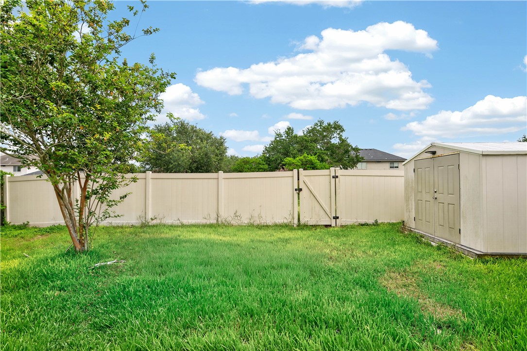 7802 Jim Wells Drive Corpus Christi TX 78413