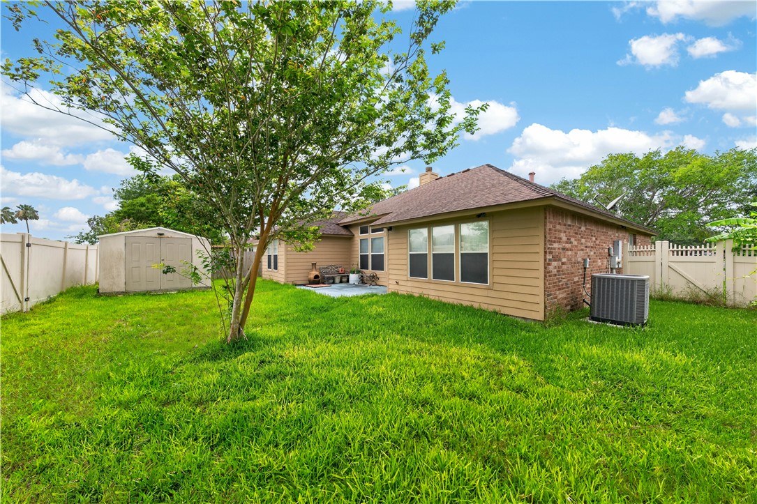 7802 Jim Wells Drive Corpus Christi TX 78413