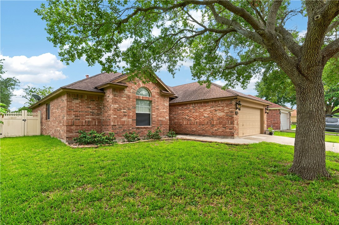7802 Jim Wells Drive Corpus Christi TX 78413