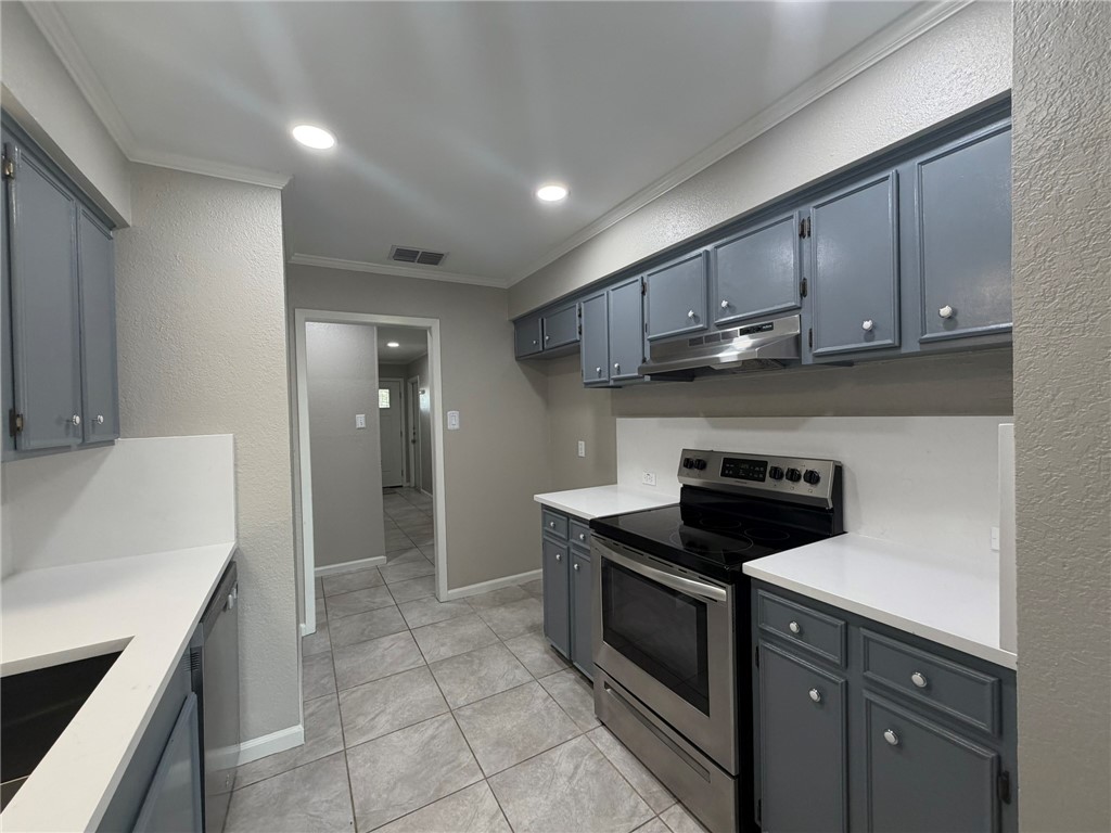 749 Alhambra Drive Corpus Christi TX 78418