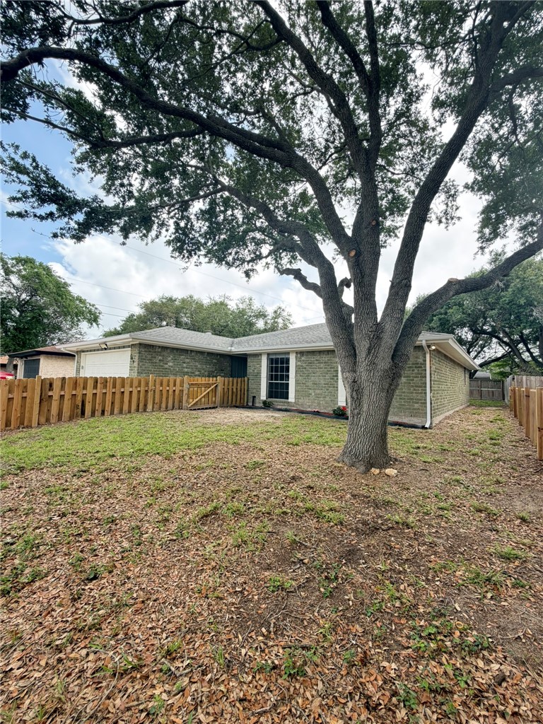 749 Alhambra Drive Corpus Christi TX 78418