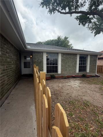 749 Alhambra Drive Corpus Christi TX 78418