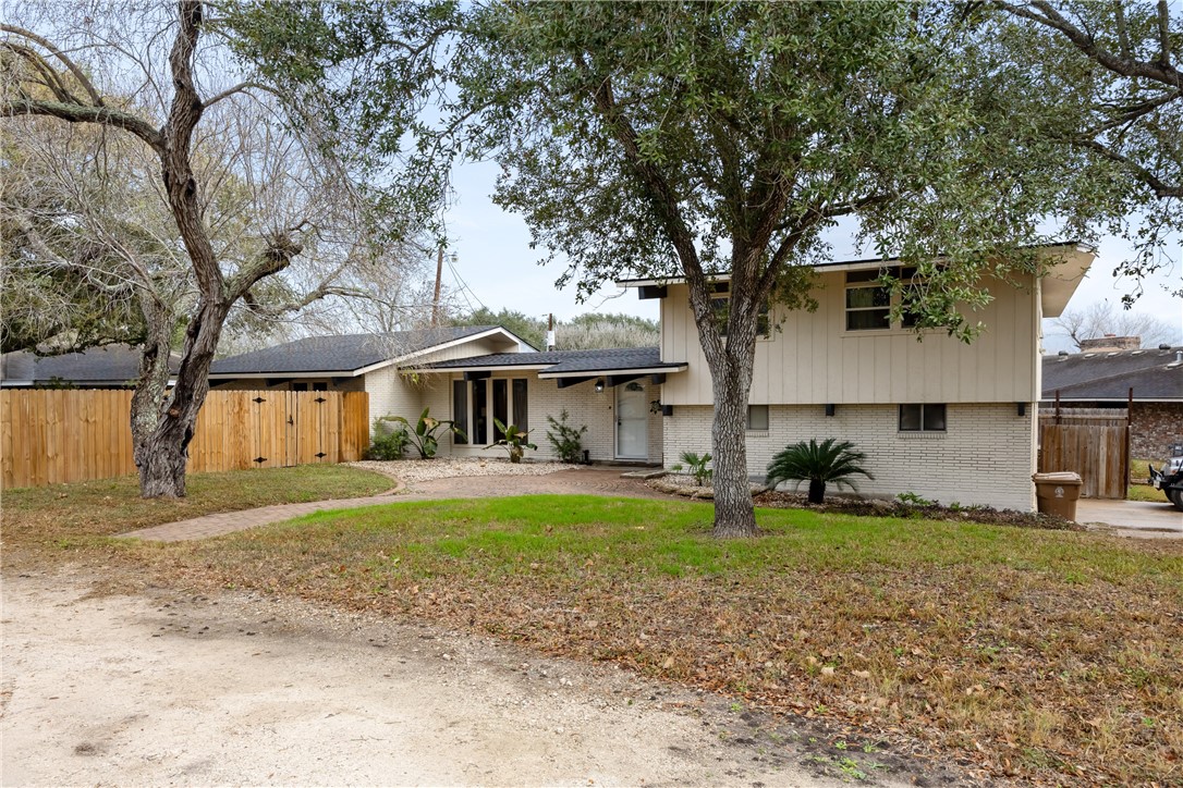 11102 Birdwood Corpus Christi TX 78410