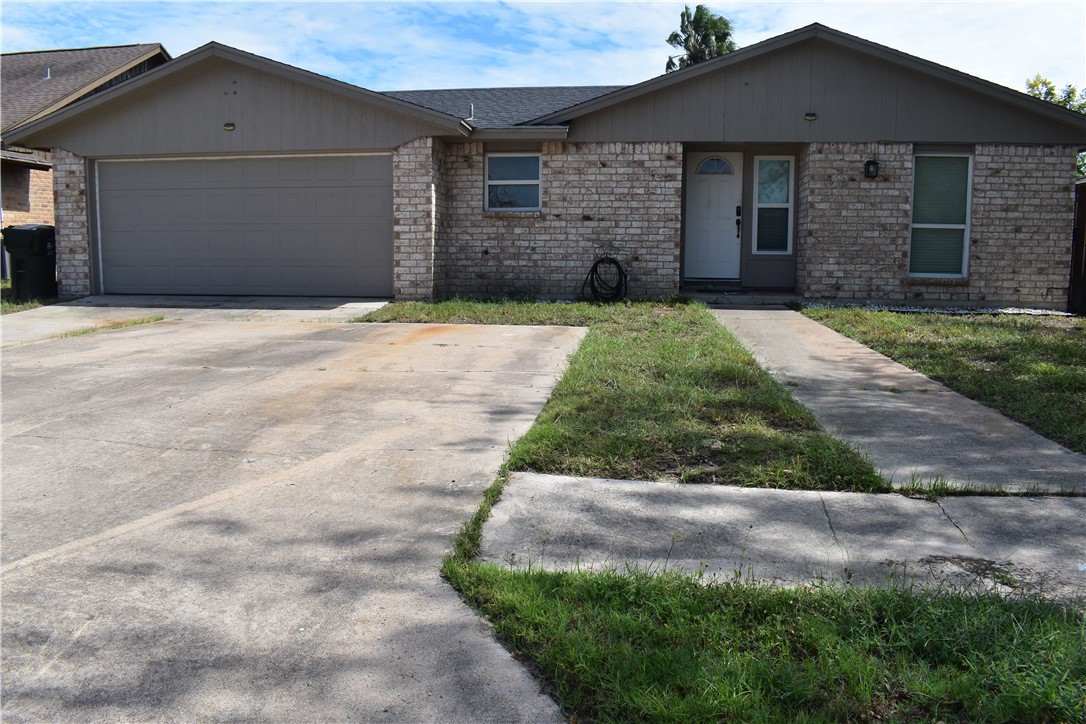 985 Ribbon Tail Street Corpus Christi TX 78418