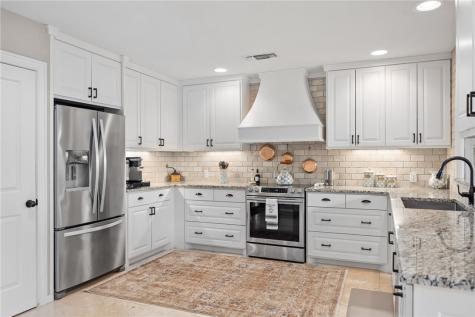 418 N Coronado Drive Kerrville TX 78028